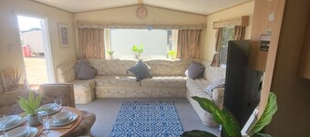 Warm and Snuggly 8-berth Static in Essex
