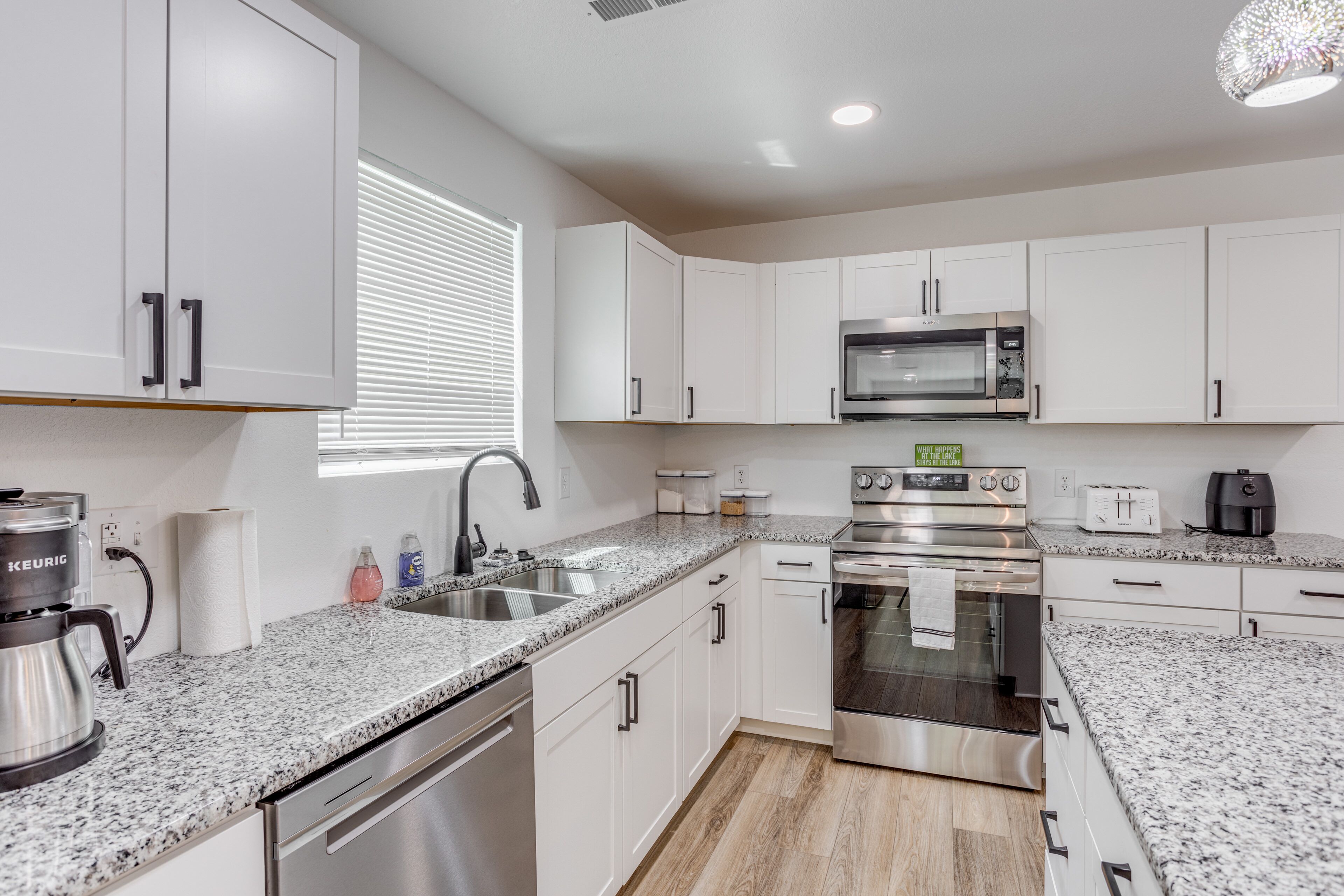 COSH Boujee House with Hot Tub Coming 11/6/2023