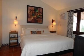 2 bedrooms, iron/ironing board, travel cot, WiFi