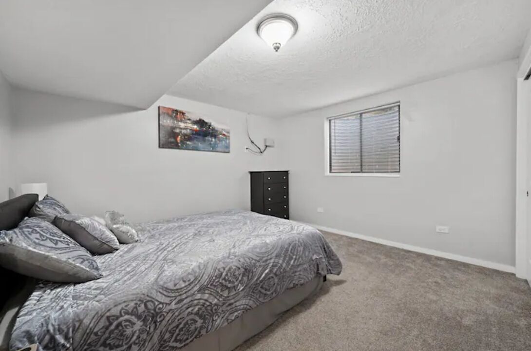 Blue Sky Oasis /Spacious & Cozy / walkout basement