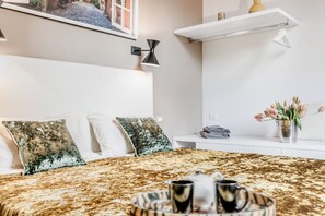 2 bedrooms, iron/ironing board, travel crib, free WiFi