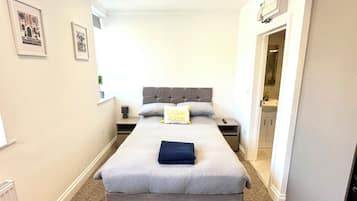 1 bedroom, desk, iron/ironing board, travel cot