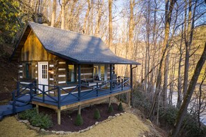 Exterior - Reconnect With Nature at The Briar Patch (Sugar Grove)