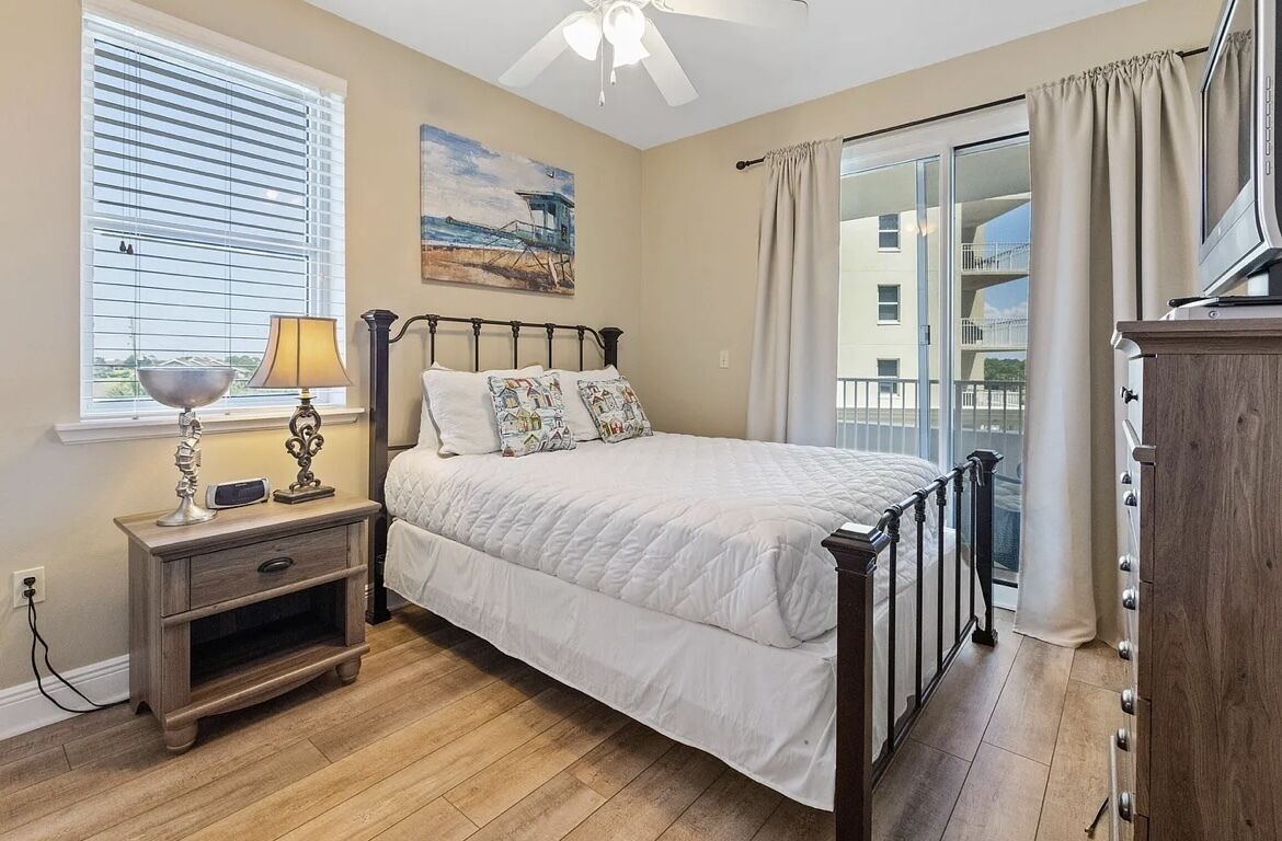 Kokomo Retreat- Steps From Pools & Private Beach!