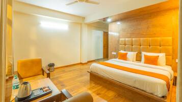 Superior Room | Premium bedding, Select Comfort beds, free WiFi, bed sheets