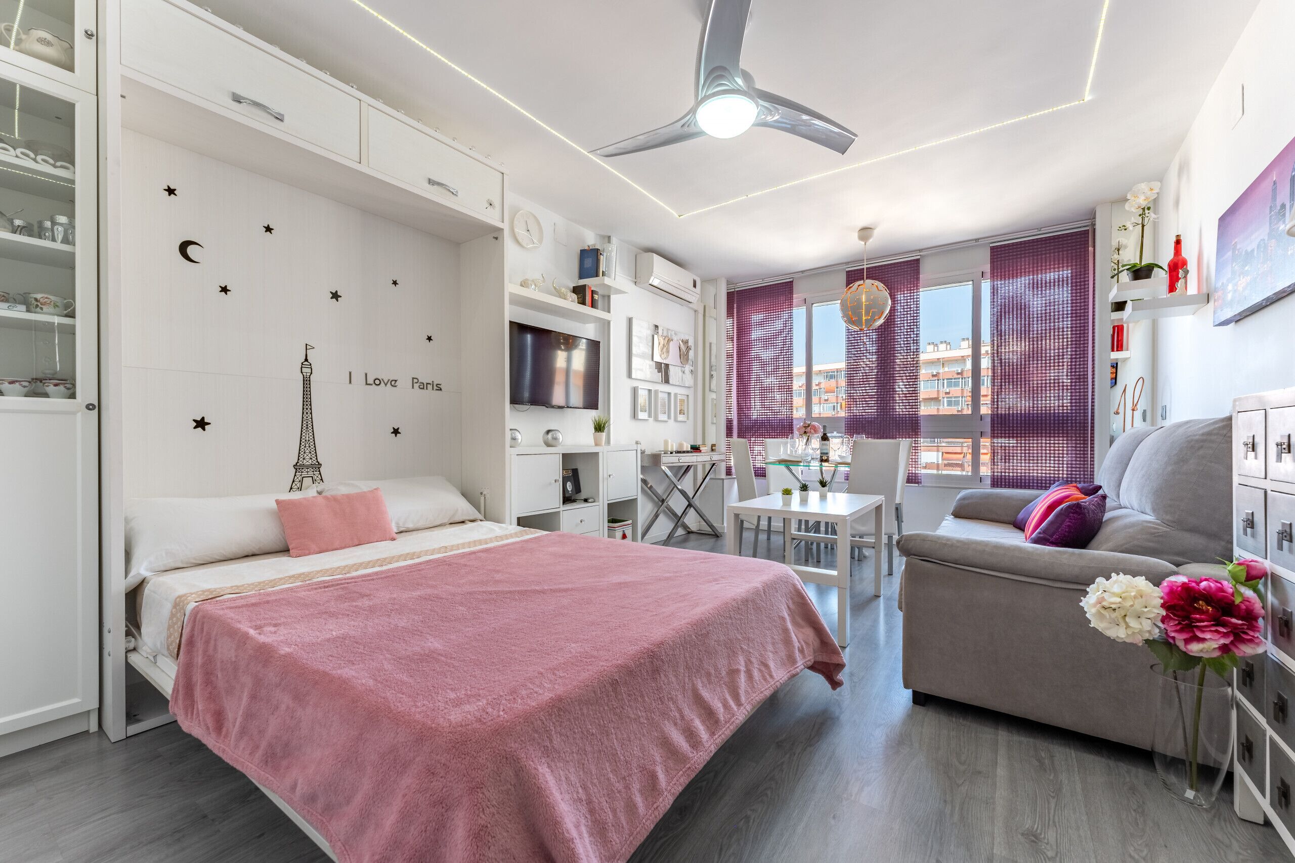 MalagaSuite Friendly Apartment