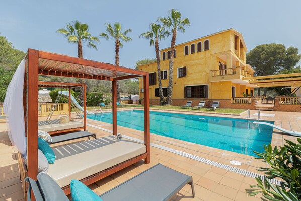 Piscina all'aperto