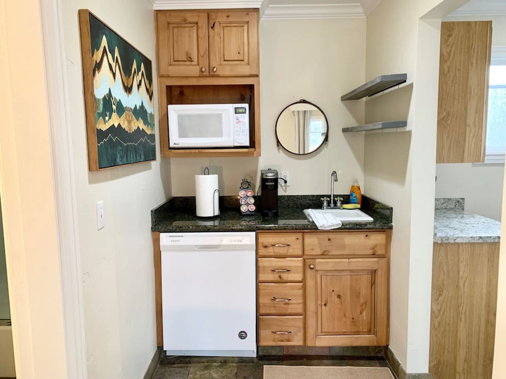 Tahoe Unit 2 · Cozy 1 Bed 1 Bath Close to Gondola w/ Full Kitchen