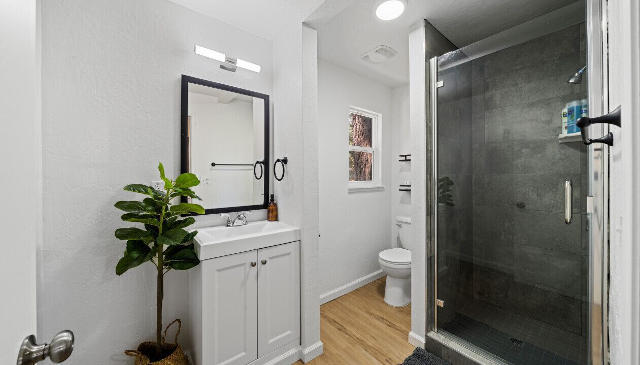 AL Unit 2 · Adventure Lodge