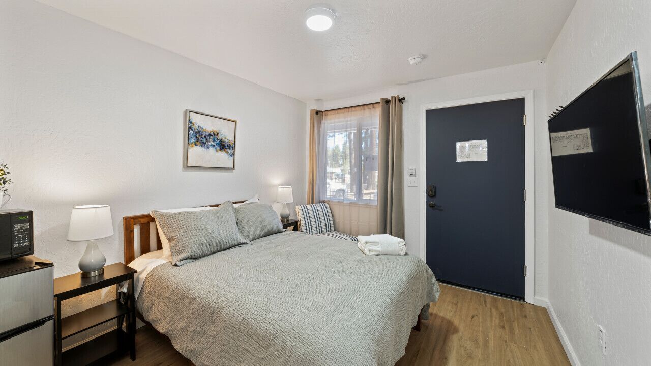 AL Unit 4 · Adventure Lodge