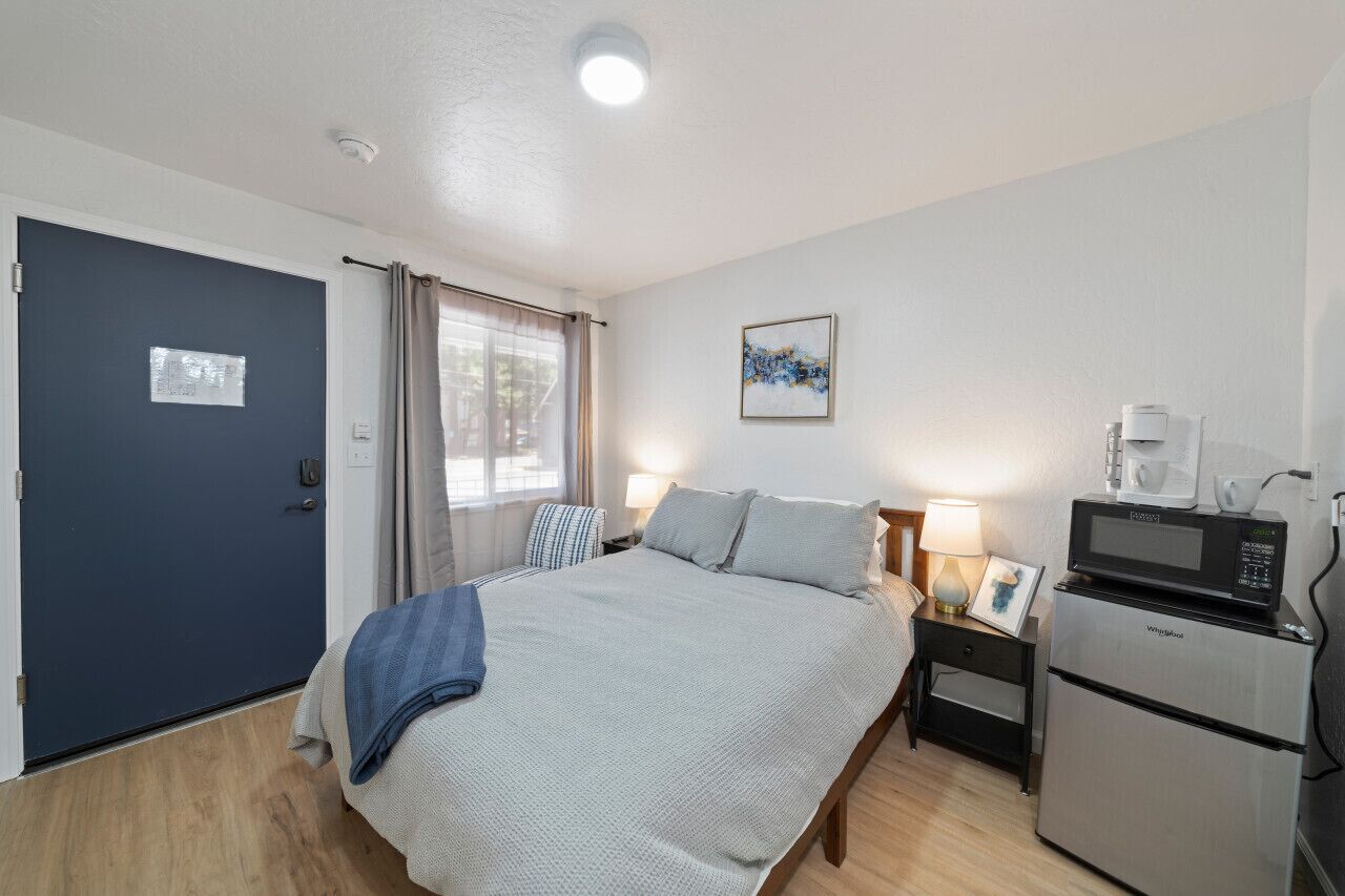 AL Unit 1 · Adventure Lodge