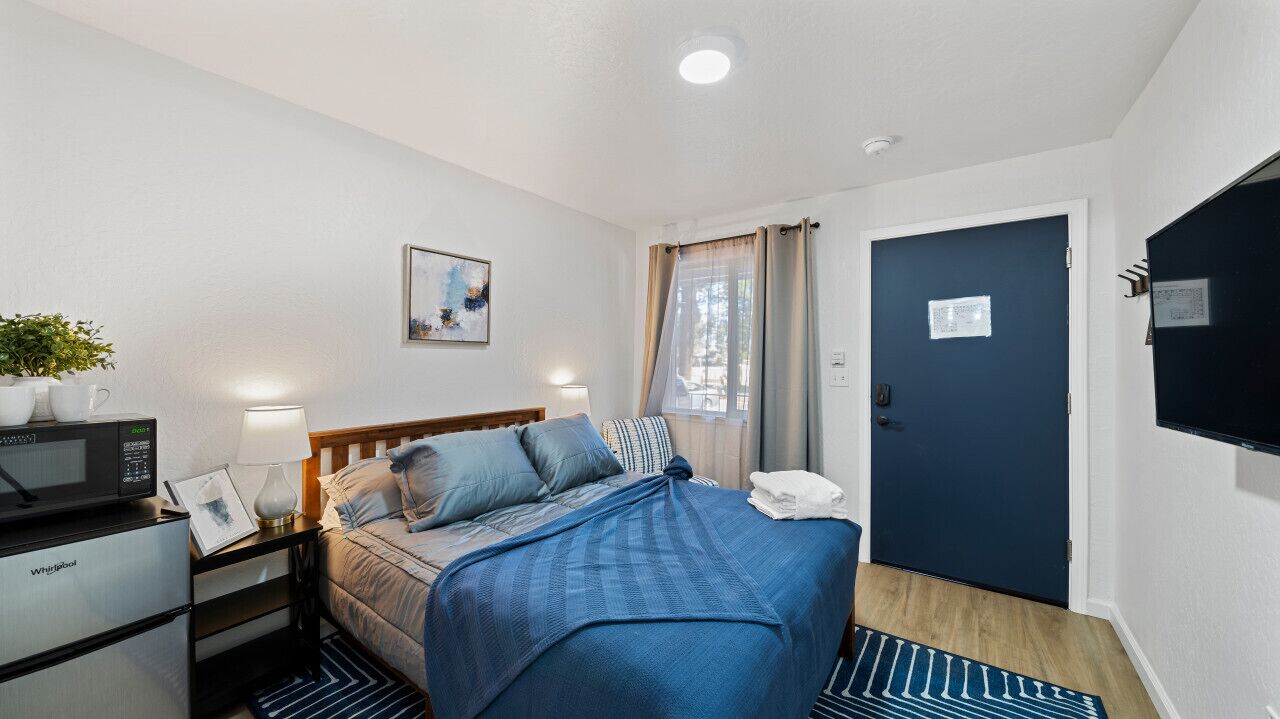 AL Unit 6 · Adventure Lodge