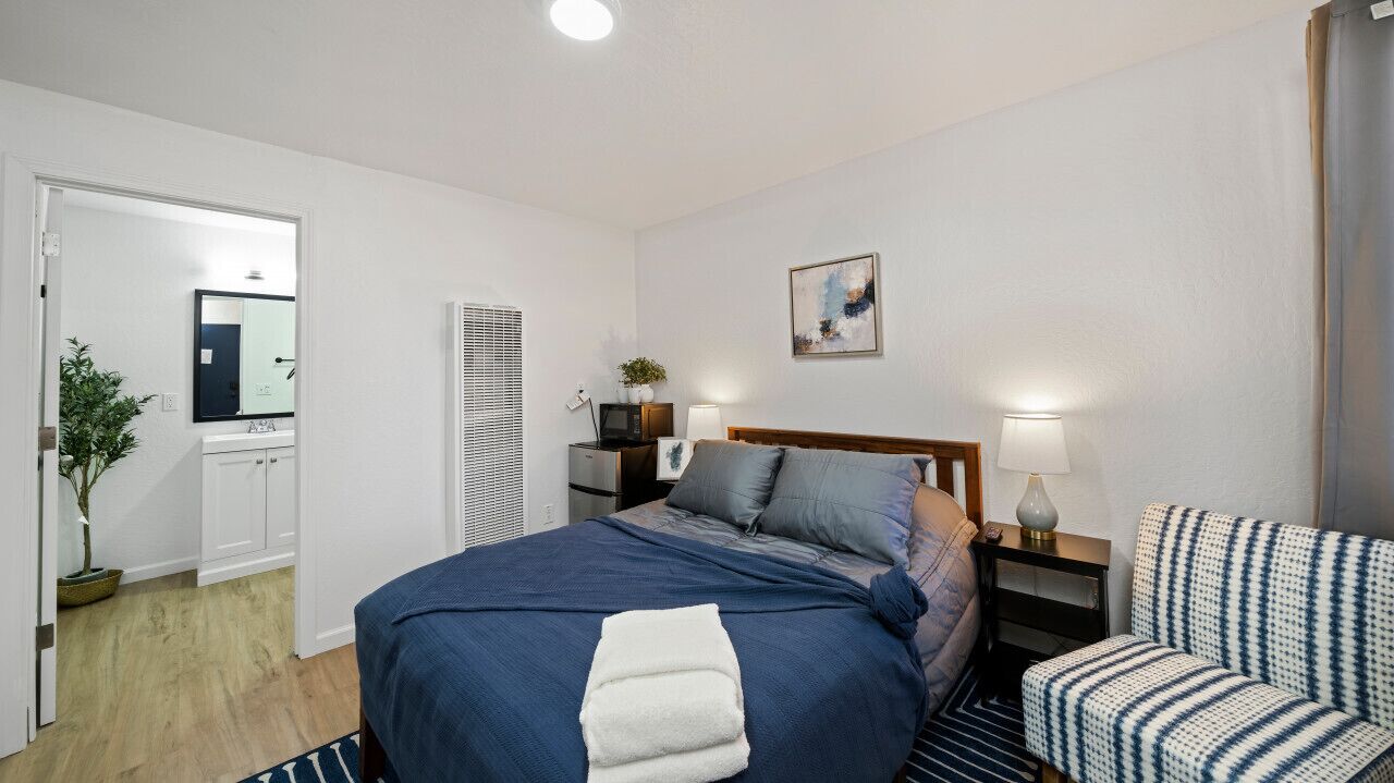 AL Unit 6 · Adventure Lodge