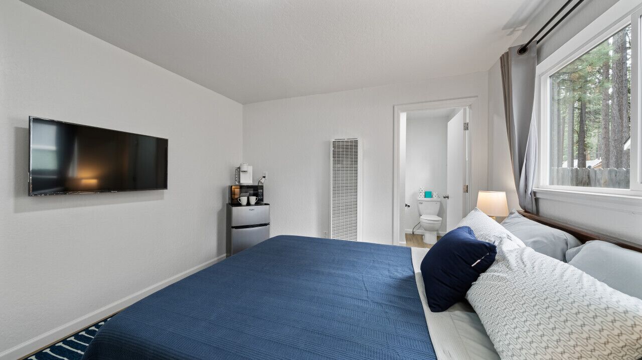 AL Unit 11 · Adventure Lodge