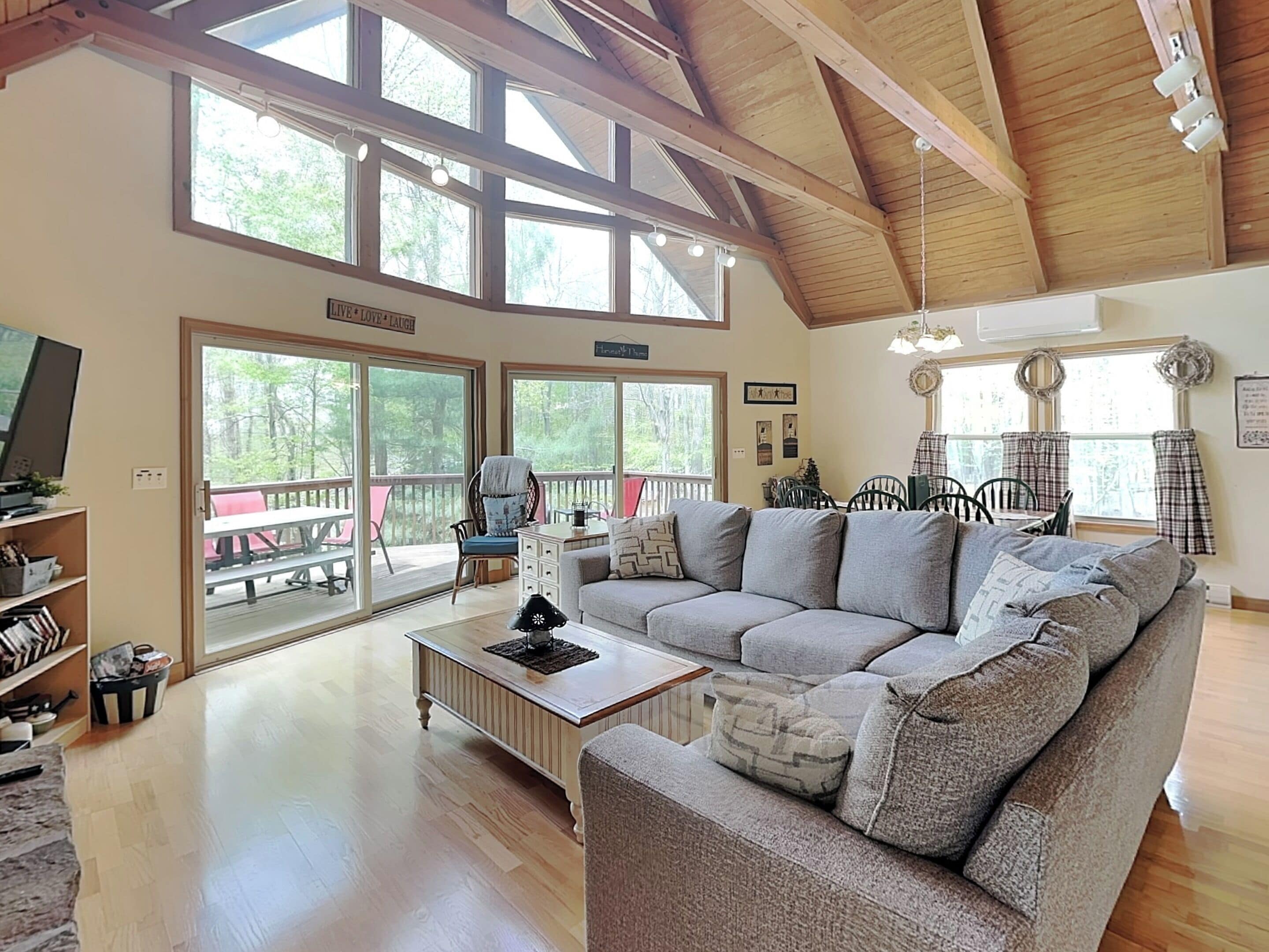 House (4 Bedrooms) | Property amenity