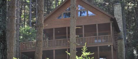 House (2 Bedrooms) | Exterior