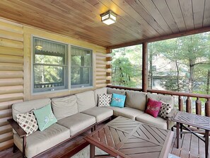 House (2 Bedrooms) | Property amenity