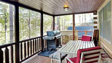 House (2 Bedrooms) | Property amenity