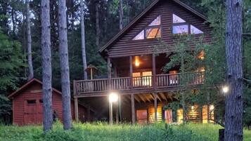 House (2 Bedrooms) | Property amenity