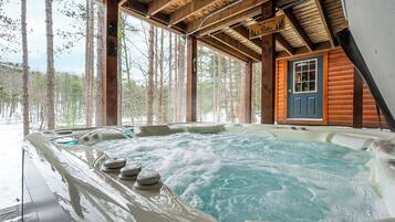 House (2 Bedrooms) | Property amenity