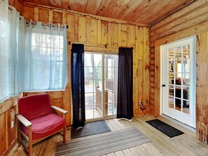 House (2 Bedrooms) | Property amenity - Evergreen by Taylor Made Deep Creek (Oakland)