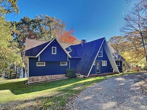 House (5 Bedrooms) | Property amenity - A Frame of Mind by Taylor Made Deep Creek (McHenry)