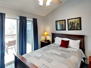 House (5 Bedrooms) | Property amenity
