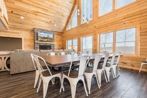 獨棟房屋 (Multiple Bedrooms) | 住宿設施服務