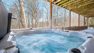 House (5 Bedrooms) | Property amenity