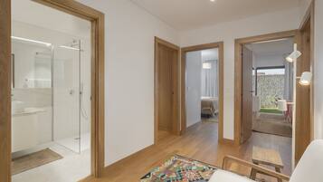 3 bedrooms, in-room safe, blackout curtains, soundproofing