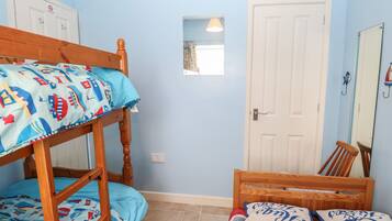 2 bedrooms, individually decorated, individually furnished