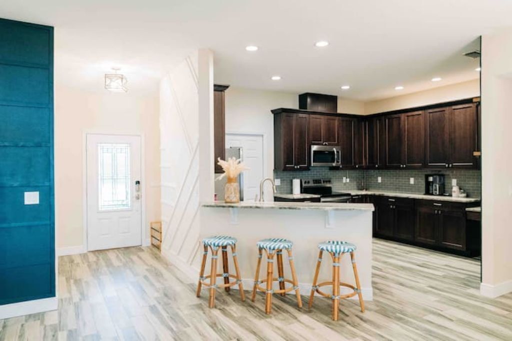 Waterfront Nature Retreat:15 mins to downtownTampa