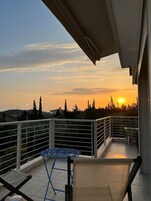 4 habitaciones y escritorio 