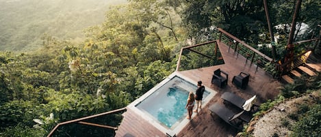 Bañera de hidromasaje exterior