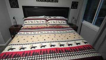 3 bedrooms, iron/ironing board, free WiFi, bed sheets