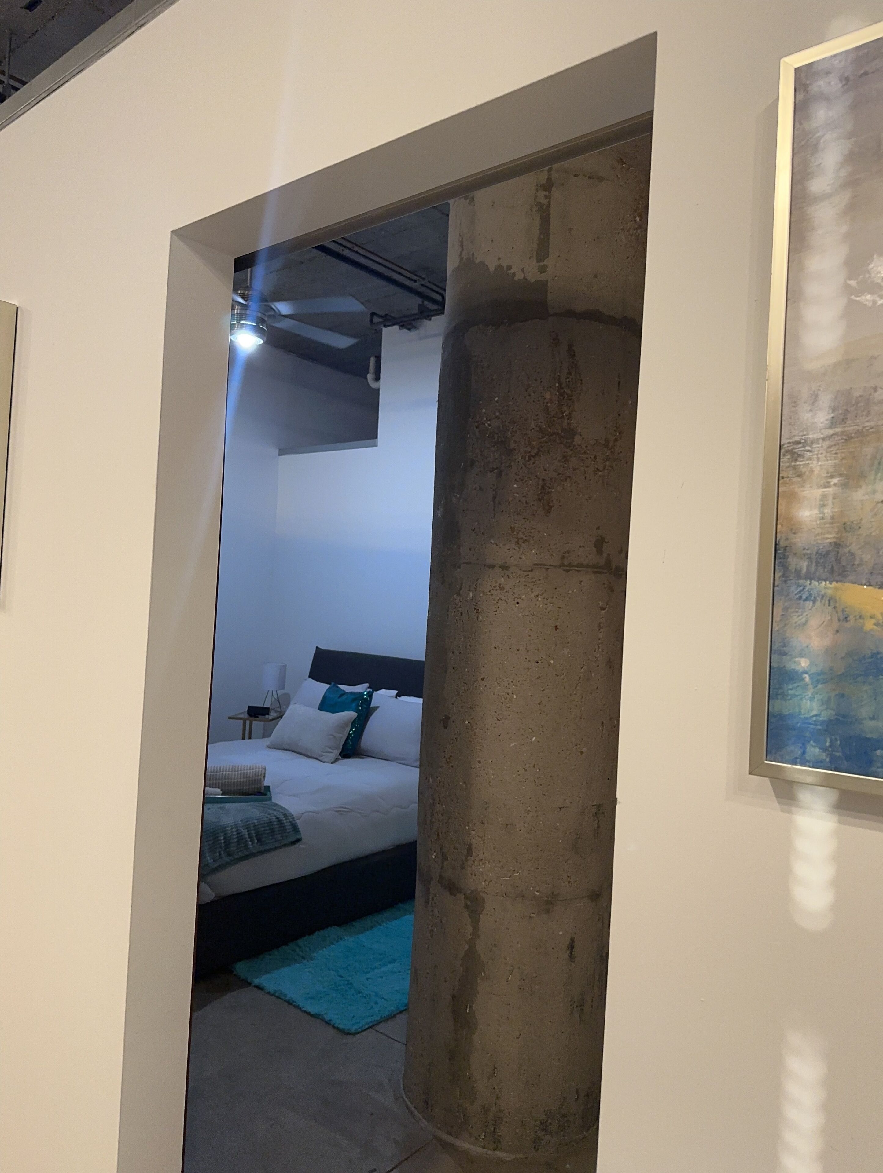 2 bd 2 bth Lux Cozy Loft Downtown STL