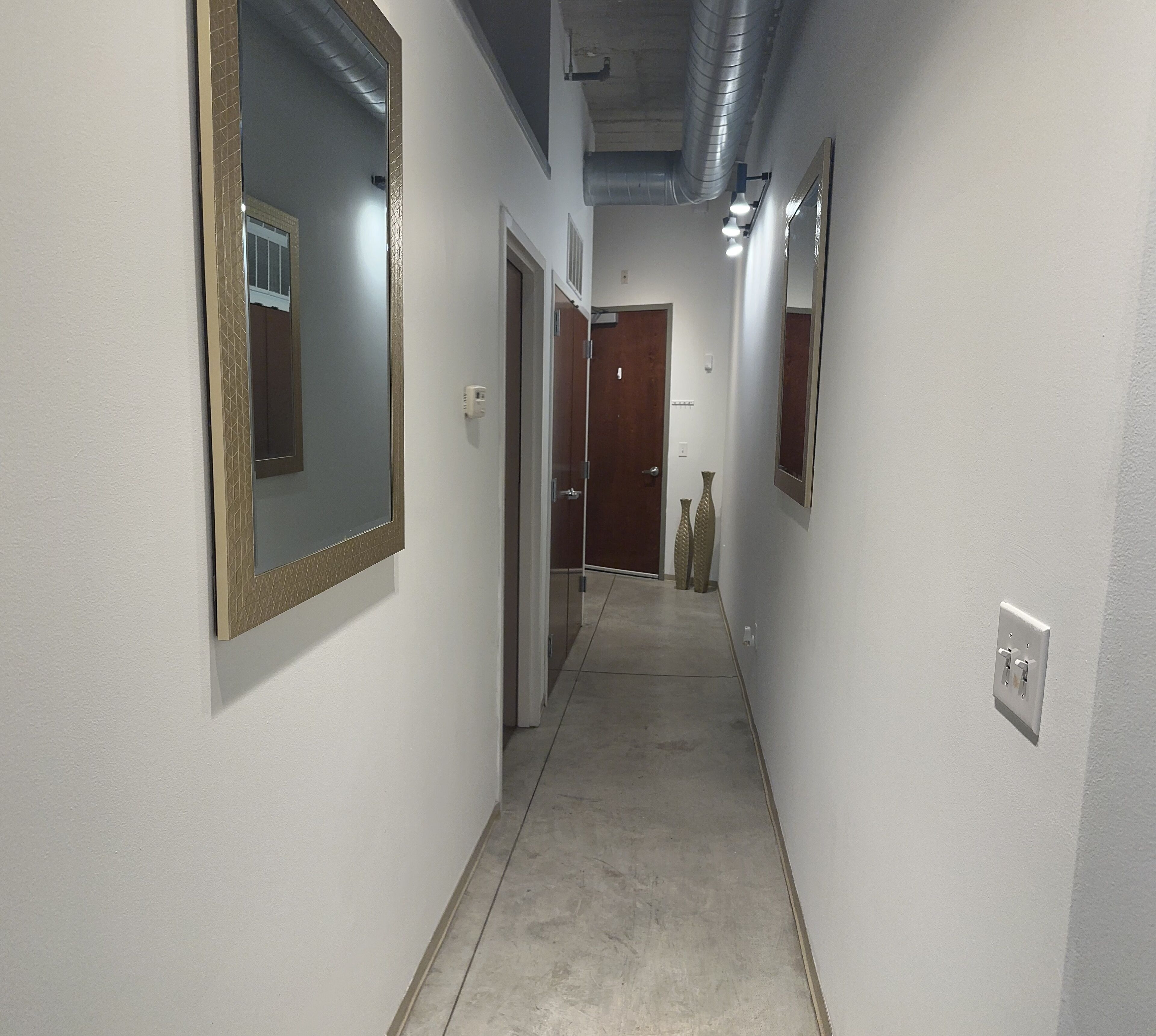 2 bd 2 bth Lux Cozy Loft Downtown STL