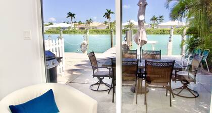 Paradise in Key Colony Beach + Cabana Club
