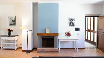 Setrika/meja setrika dan Wi-Fi gratis