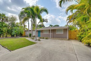 Villa (4 Bedrooms) | Interior - Pelican Nest, Tropical Naples Villa w/ Pool (Naples)