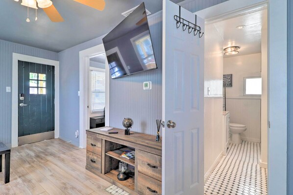 Interior - 1880s 'the Edison House' - Walk to Dtwn Fun! (St. Augustine)