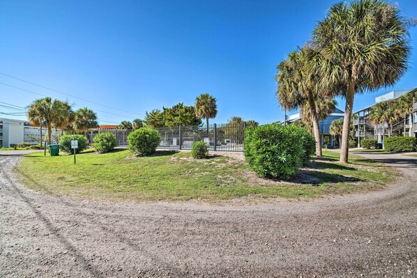 Apartment (1 Bedroom) | Interior