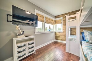 4 slaapkamers, een strijkplank/strijkijzer, gratis babybedden