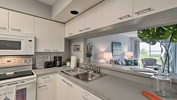 Apartment (2 Bedrooms) | Bahagian dalam