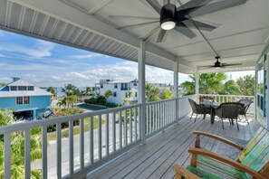 Interior - Steps to Ocean & Bay: Bradenton Beach Townhome! (Bradenton Beach)