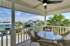 Front of property - Steps to Ocean & Bay: Bradenton Beach Townhome! (Bradenton Beach)