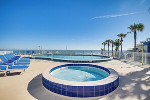 Outdoor pool - Beautiful Daytona Beach Shores Condo w/ Hot Tub! (Daytona Beach Shores)