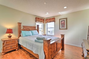 Casa (Multiple Bedrooms) | Parte interna