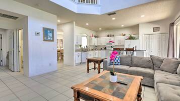 House (Multiple Bedrooms) | Interior