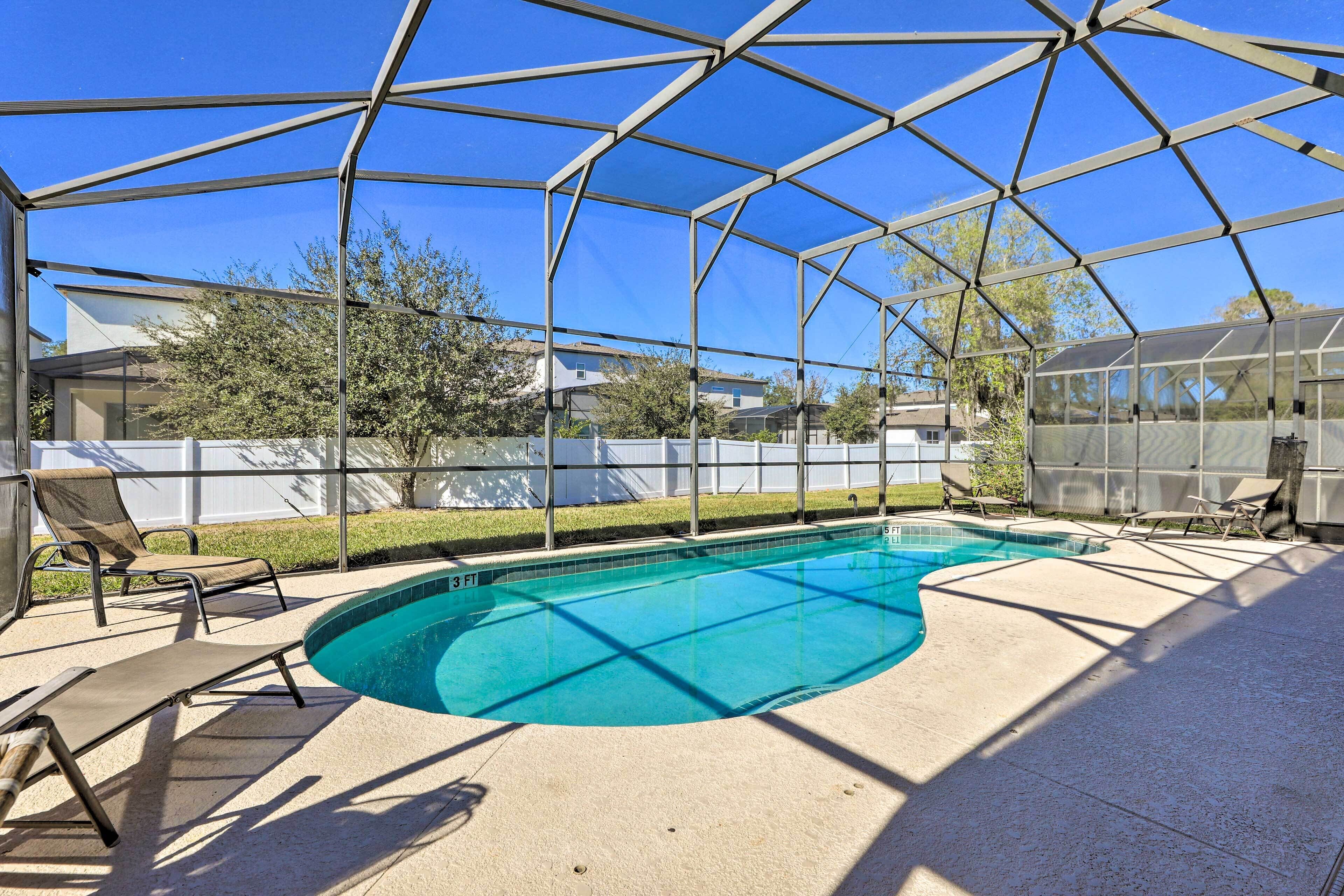 Bright Kissimmee Home < 9 Mi to Disney World!